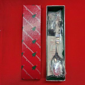 Reed & Barton Ghost of Christmas Future  Collectors Spoon 1994